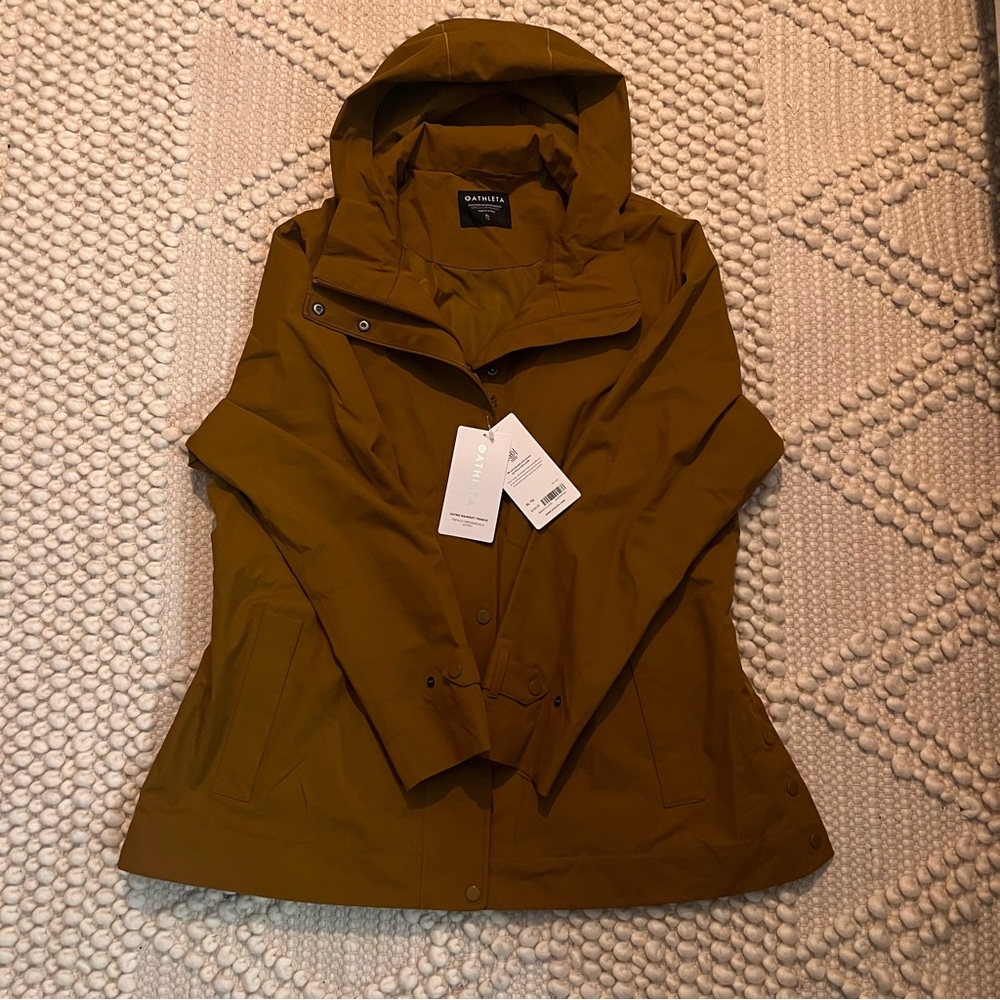 Athleta NWT Sutro Rainout Trench